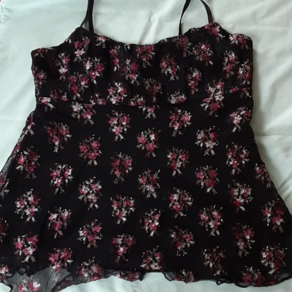 Floral lace tanktop